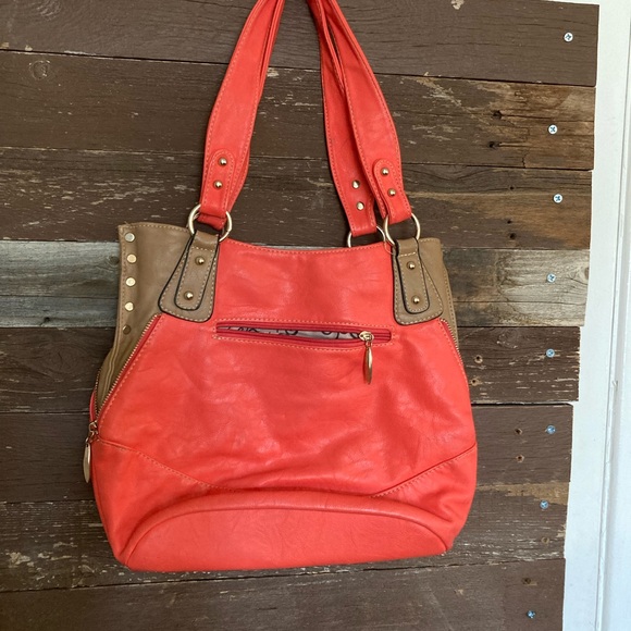 Coral & camel/tan, gold studded, purse. - Picture 5 of 14